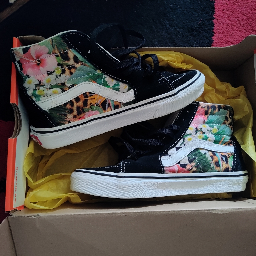 Vans womens size 6